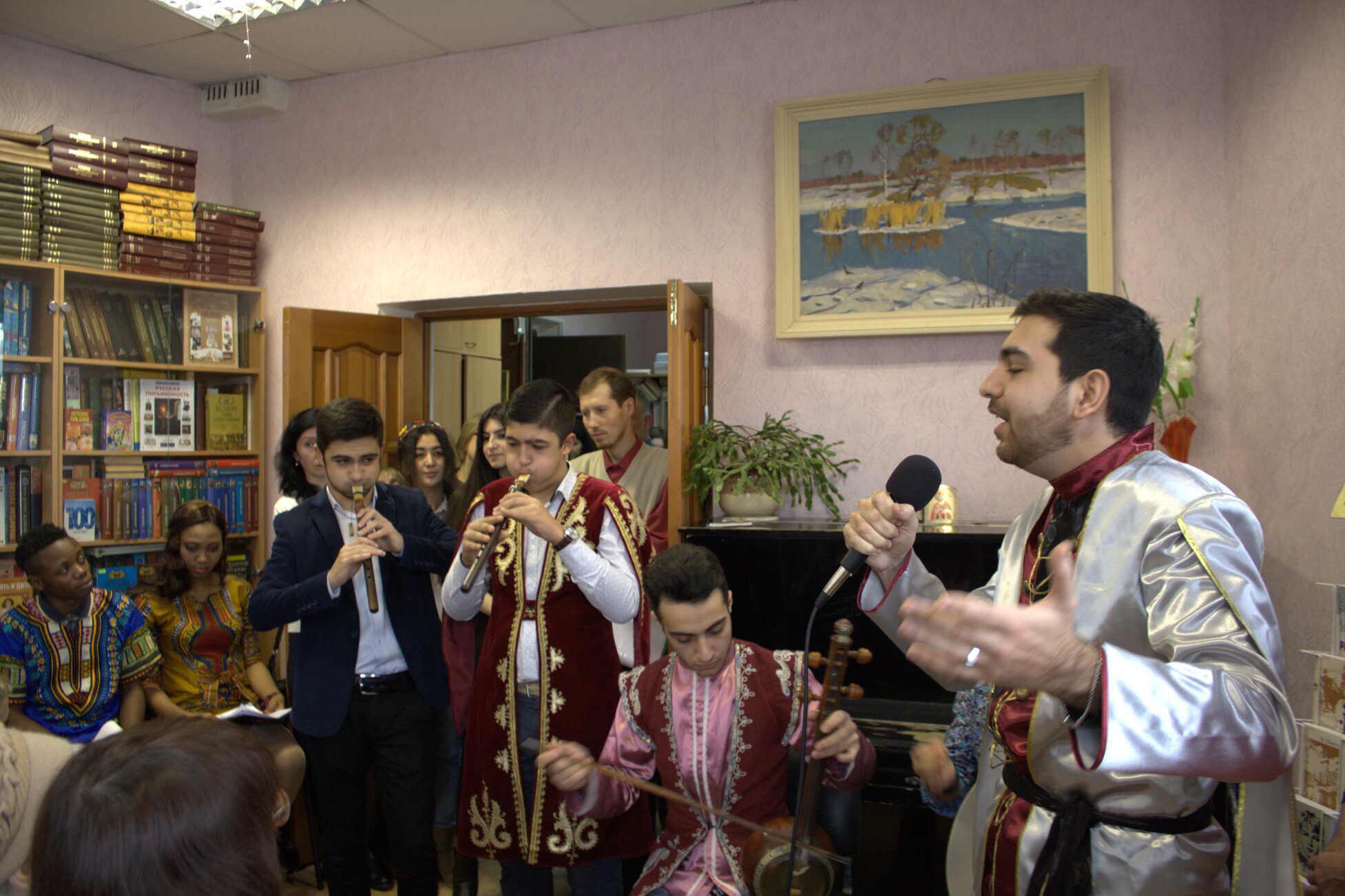 Ансамбль народной музыки "Саят-Нова" (Воронеж)