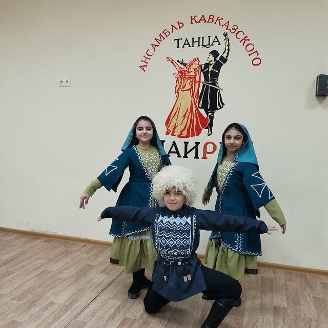 Образцовый ансамбль кавказского танца "Наири" (Дагомыс)
